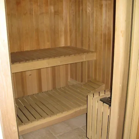 Burgseehof De Vacances شقة *